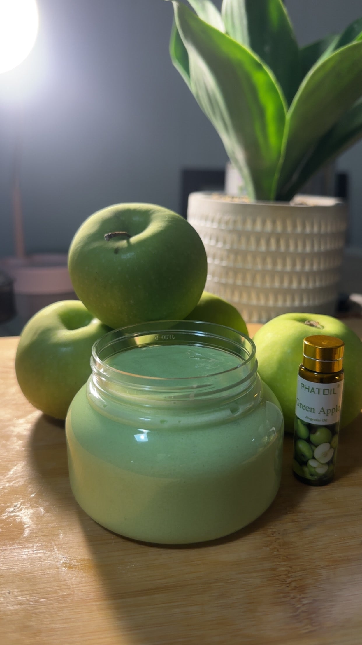 Why Me (Apple Scented Sugar Scrub)