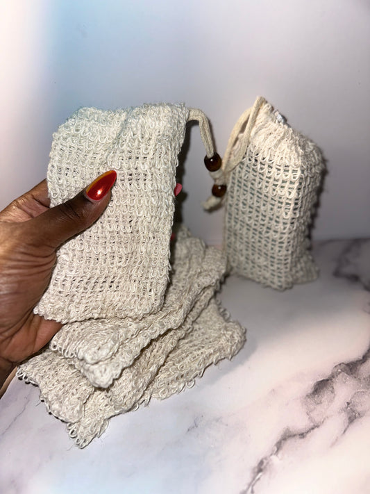 Exfoliating soap pouch